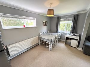 Dining Room- click for photo gallery